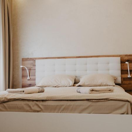 Prenociste Park Bed & Breakfast Modrica Ngoại thất bức ảnh