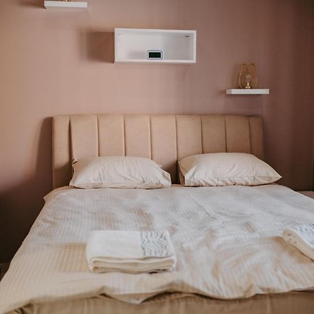 Prenociste Park Bed & Breakfast Modrica Ngoại thất bức ảnh