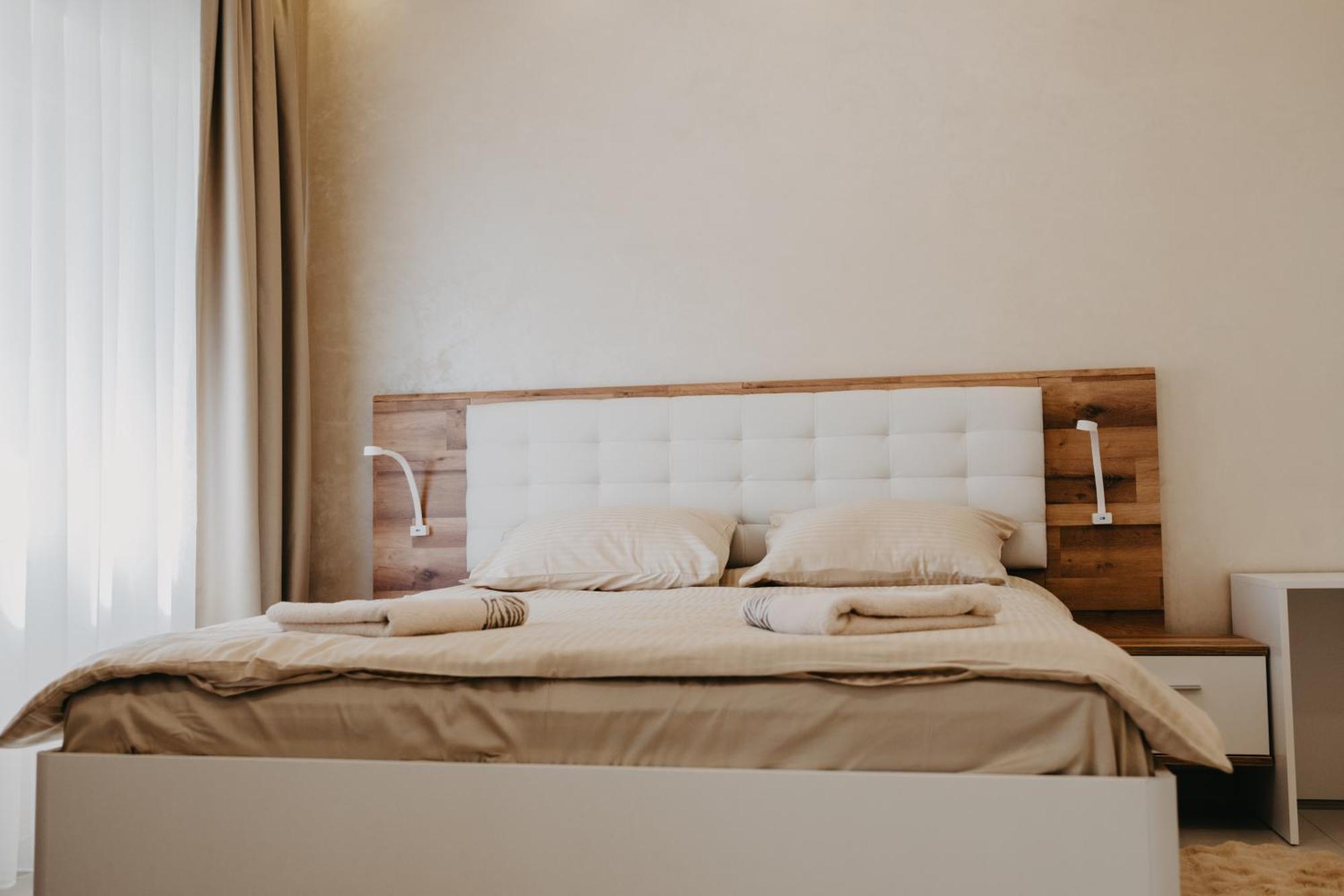 Prenociste Park Bed & Breakfast Modrica Ngoại thất bức ảnh