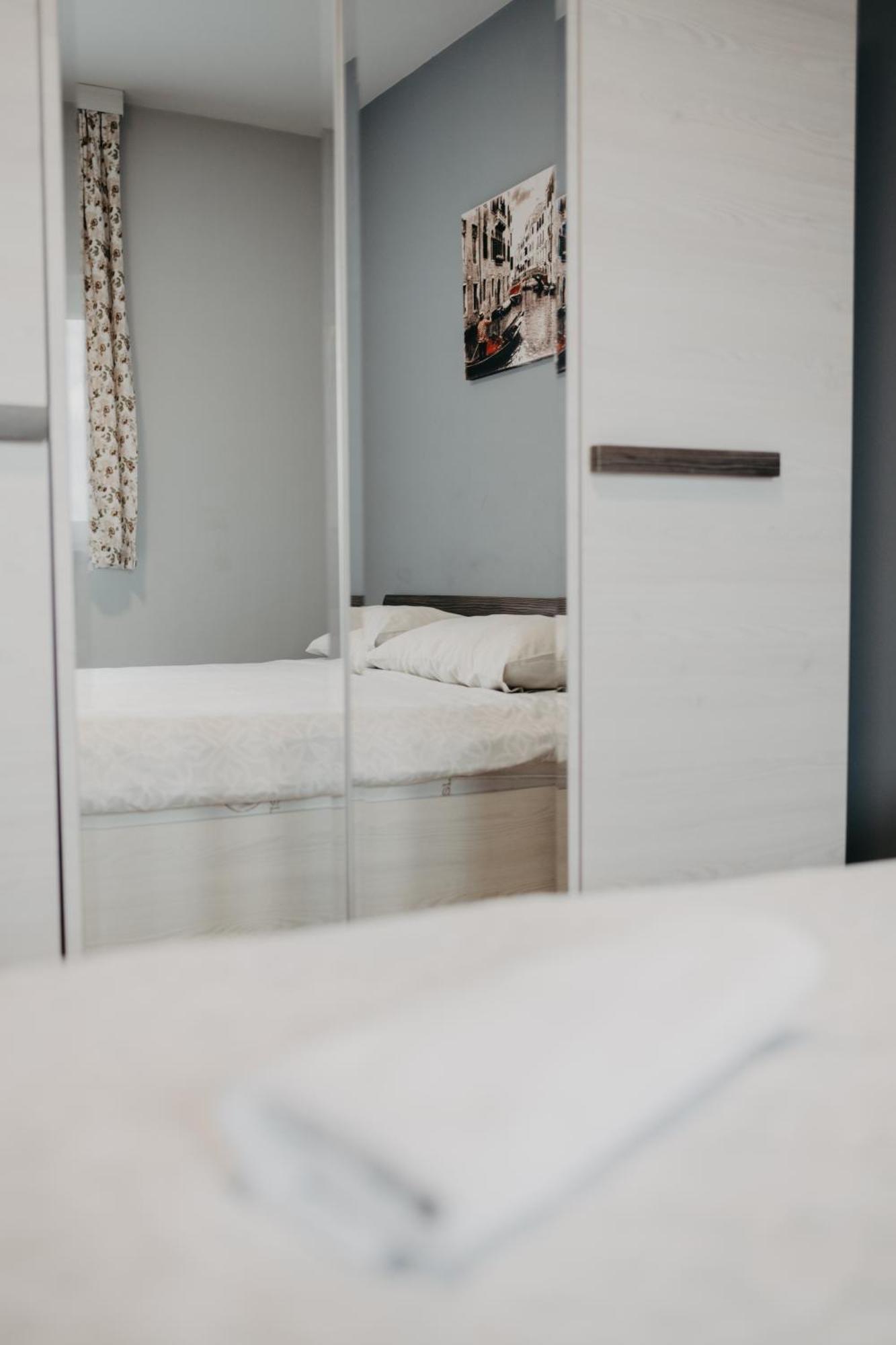 Prenociste Park Bed & Breakfast Modrica Ngoại thất bức ảnh
