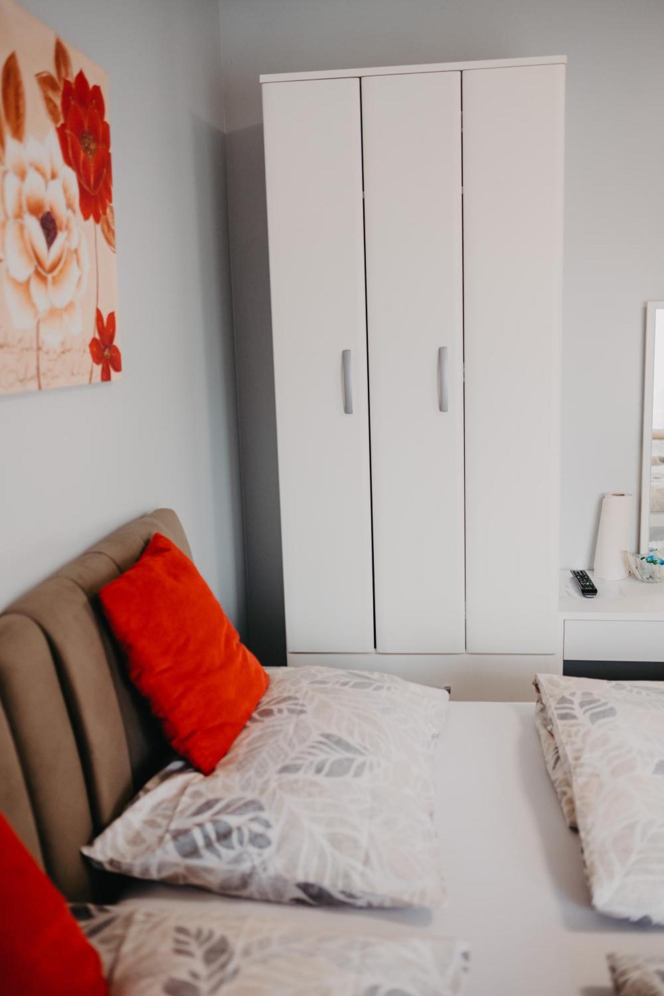Prenociste Park Bed & Breakfast Modrica Ngoại thất bức ảnh