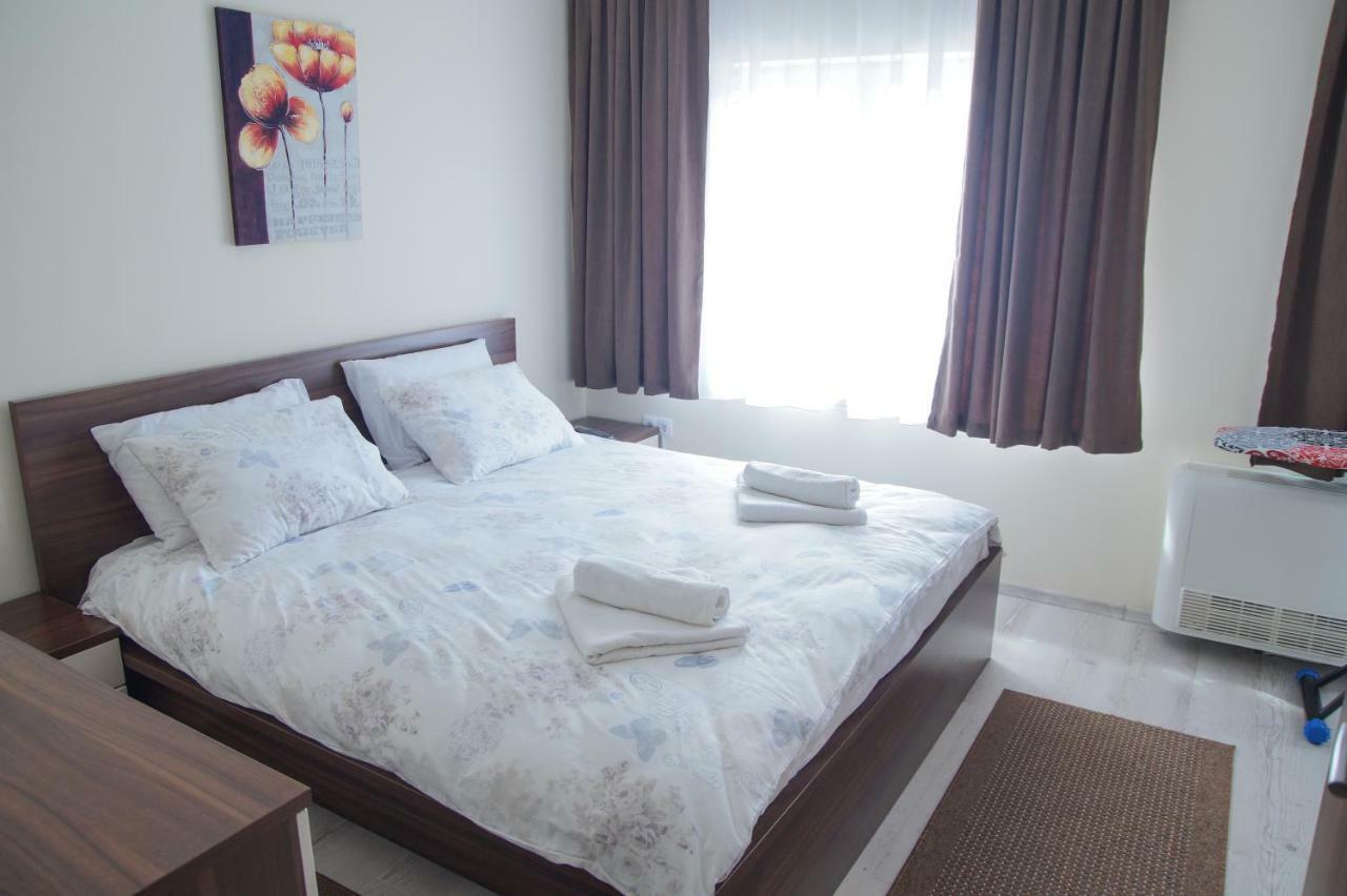 Prenociste Park Bed & Breakfast Modrica Ngoại thất bức ảnh