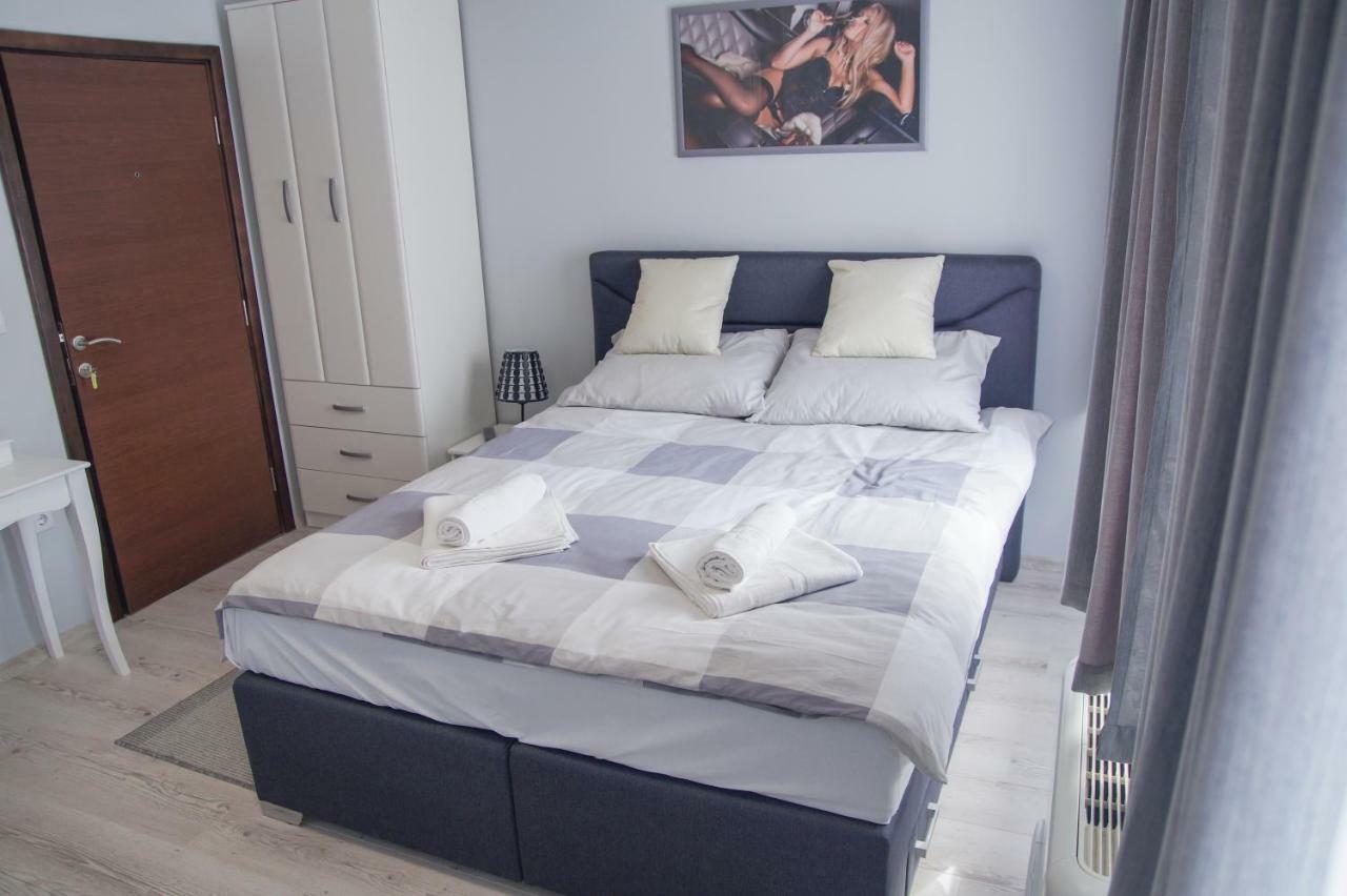 Prenociste Park Bed & Breakfast Modrica Ngoại thất bức ảnh